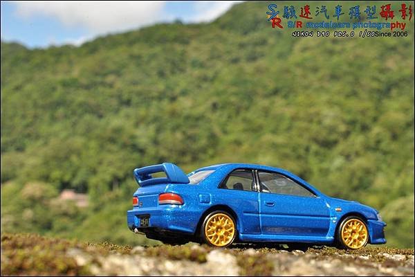 SUBARU IMPREZA 22B by Tomica Premium 031.JPG