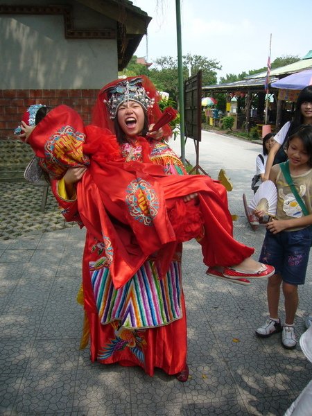 好猙獰啊！「陳」百花妳好棒！！