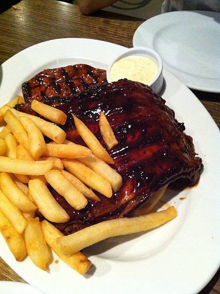 2012.11.15 hurrican grill.JPG