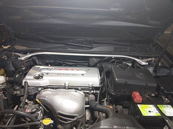 CAMRY 五代 原廠引擎室拉桿2.jpg