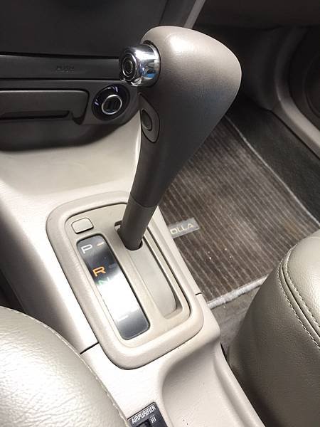 倒車雷達 顯影 + 排檔頭更換2.jpg