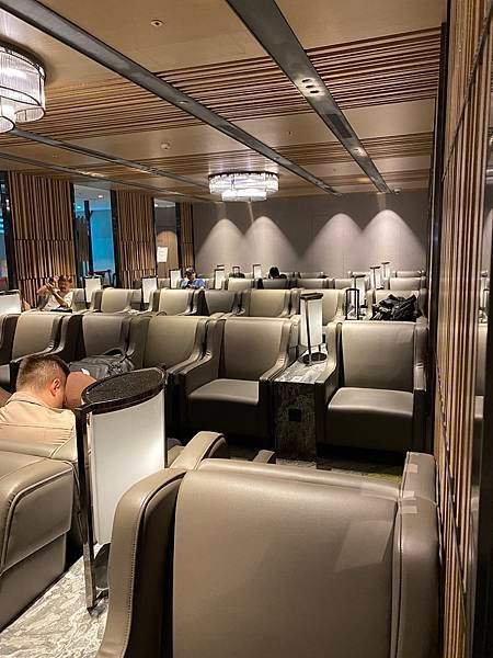 桃園機場環亞貴賓室，plaza premium lounge