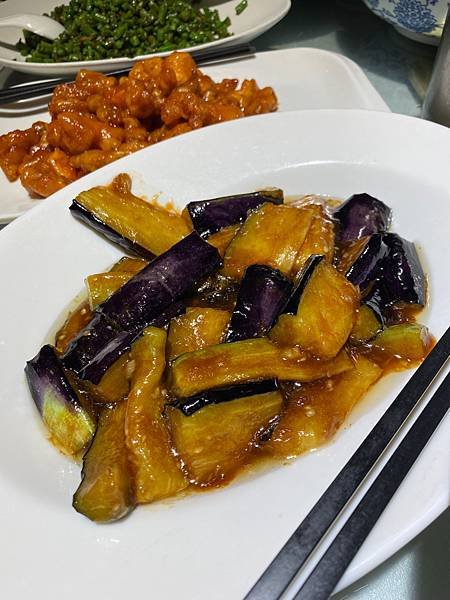 成都【巴國布衣】，連續米其林星星，稻城亞丁旅行團餐，麻辣鹹，