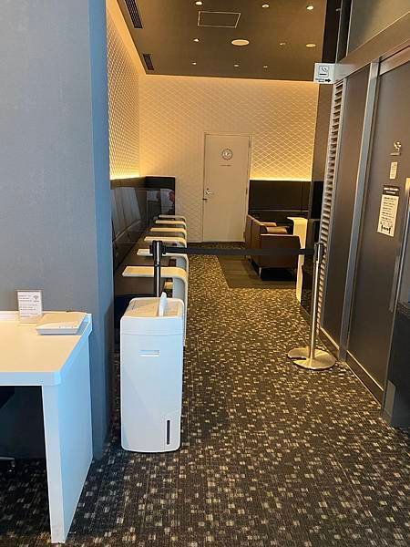 日本關西機場信用卡貴賓室，簡單舒適，家常便飯，過境簡餐，有家
