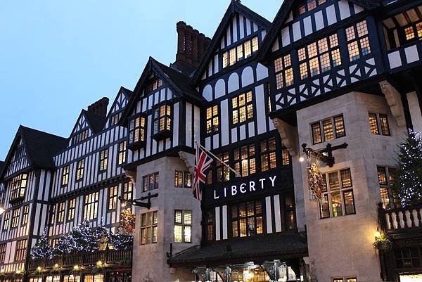 Liberty-London-Department-Store.jpg