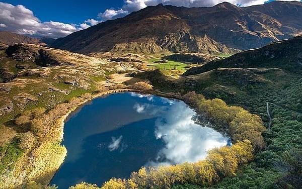 Heart_Lake, New Zealand