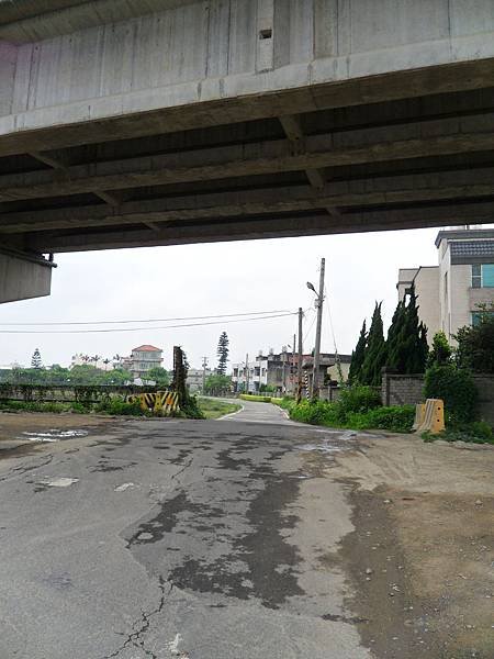 太原路平交道