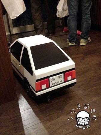 小AE86背面.jpg