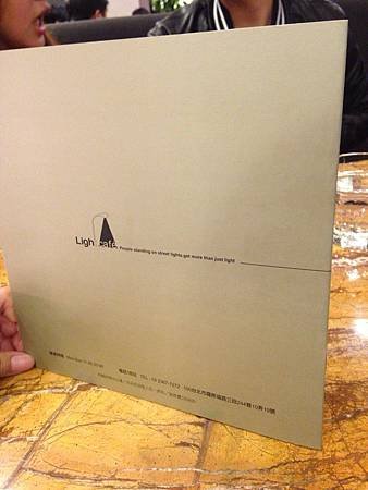 138375905447-photo.jpg