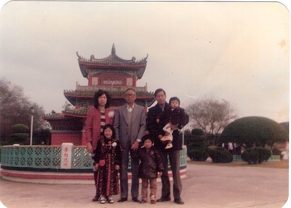 全家福.jpg
