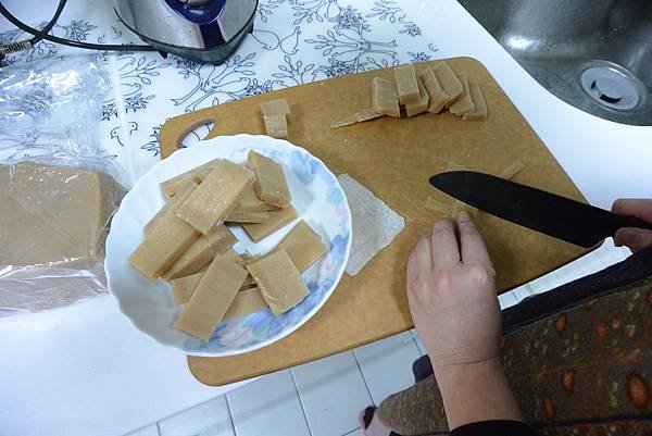 亞亞的新年夜間料理時間 (14).JPG