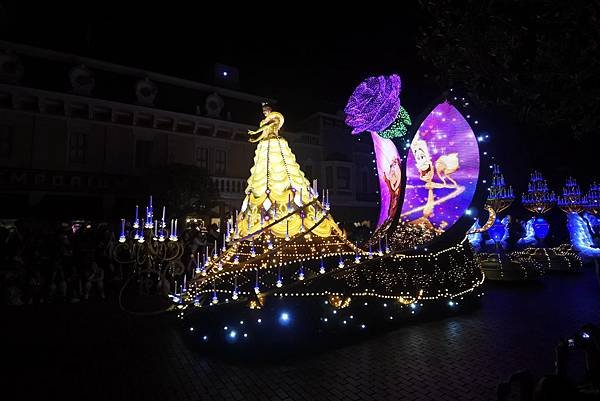 香港迪士尼樂園：「迪士尼光影匯」夜間巡遊 (18).JPG