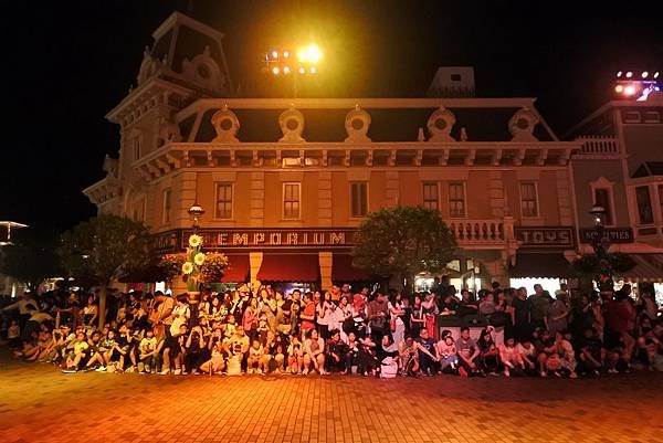 香港迪士尼樂園：「迪士尼光影匯」夜間巡遊 (50).JPG