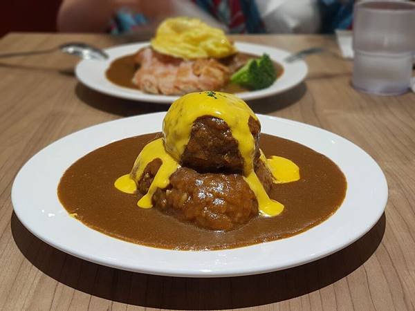 台北市Izumi Curryいずみカリー微風店 (5).jpg