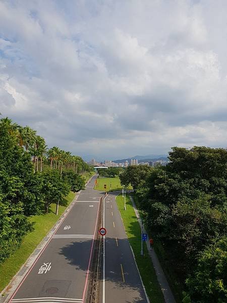 台北市華中河濱公園 (8).jpg