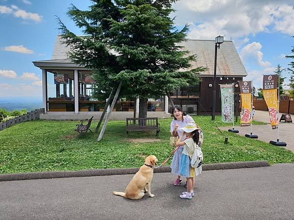 日本栃木県那須どうぶつ王国：レンタル犬 (31).jpg