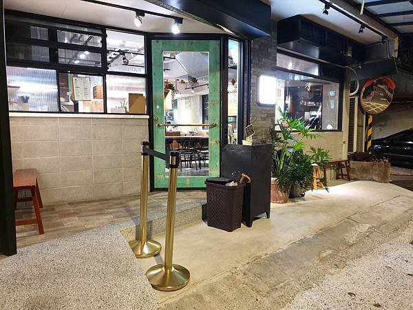 台北縣新店市功夫豬 私廚好麵 (24).jpg