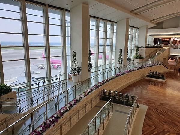 亞亞的那霸機場 (40).jpg