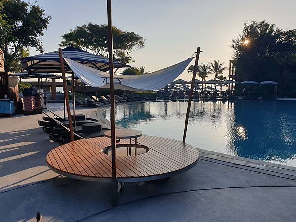 泰國華欣Hua Hin Marriott Resort %26; Spa：泳池 (4).jpg