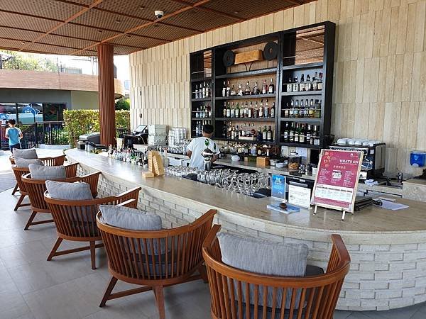 泰國華欣Hua Hin Marriott Resort %26; Spa：Pool Bar (22).jpg