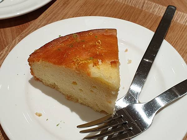 台北市Fika Fika Cafe【信義遠百A13門市】 (12).jpg