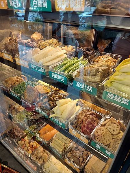 台北市公館卜乘輕食滷味 (5).jpg