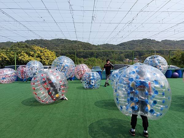 台北縣林口鄉亞太生態園區：泡泡球場 (16).jpg