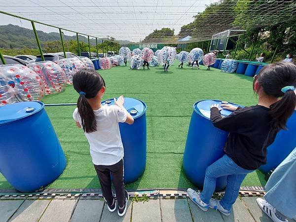 台北縣林口鄉亞太生態園區：泡泡球場 (21).jpg