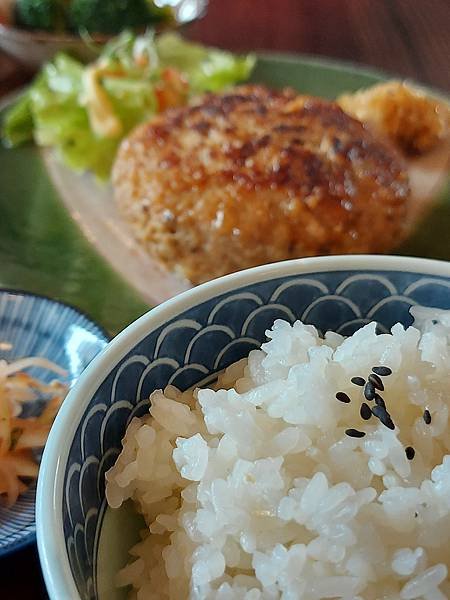 花蓮縣花蓮市神田や 定食 丼もの (8).jpg