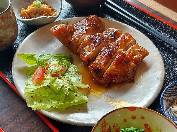 花蓮縣花蓮市神田や 定食 丼もの (7).jpg