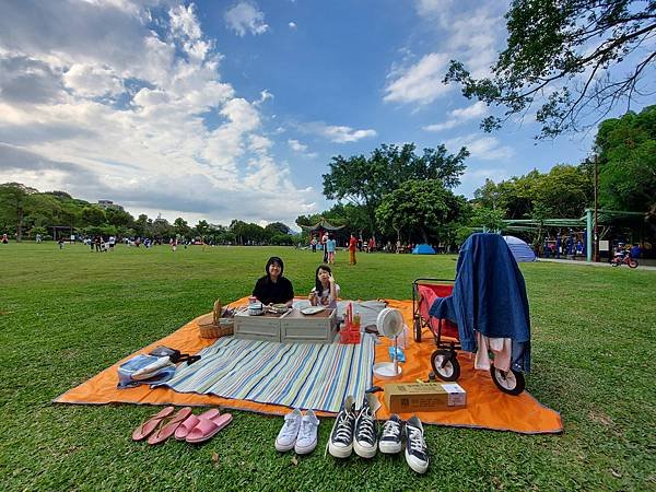 亞亞的野餐約會《南港公園》 (1).jpg