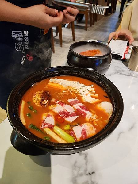 台北市初瓦韓式料理台北．捷運西門店 (11).jpg