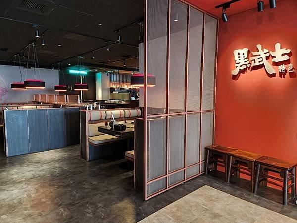 台北市黑武士特色老火鍋信義A9店 (24).jpg