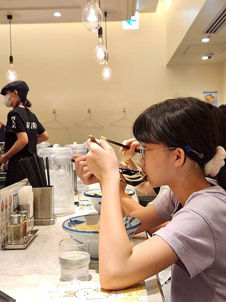 日本神奈川横浜市AFURI FINE RAMEN横浜ランドマークタワー (9).jpg