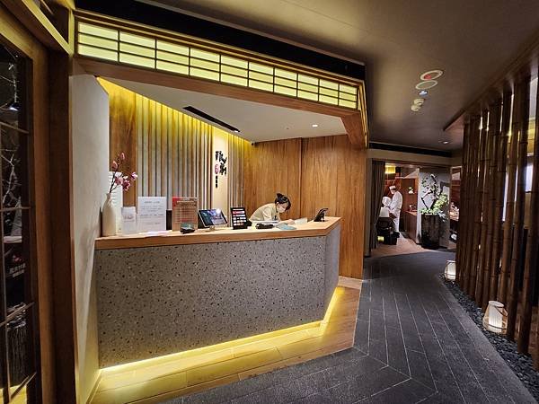 台北市阪前和牛鐵板燒 台北中山北店 (8).jpg