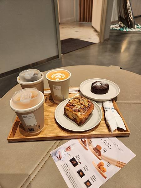 台北市Curista Coffee市府旗艦店 (8).jpg