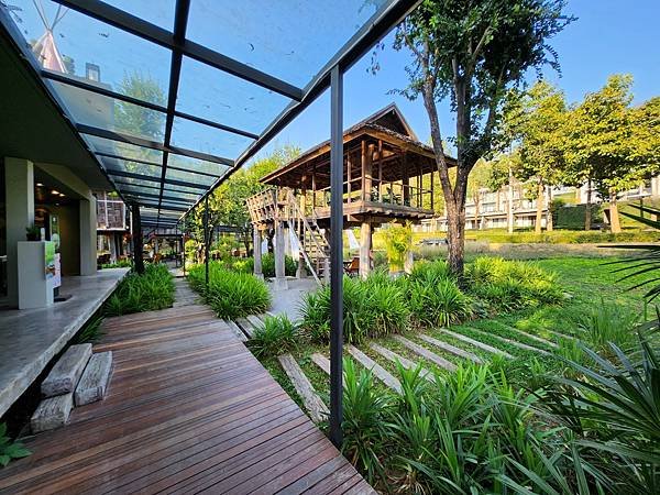 泰國清邁Veranda High Resort Chiang Mai：晚餐餐廳 (15).jpg