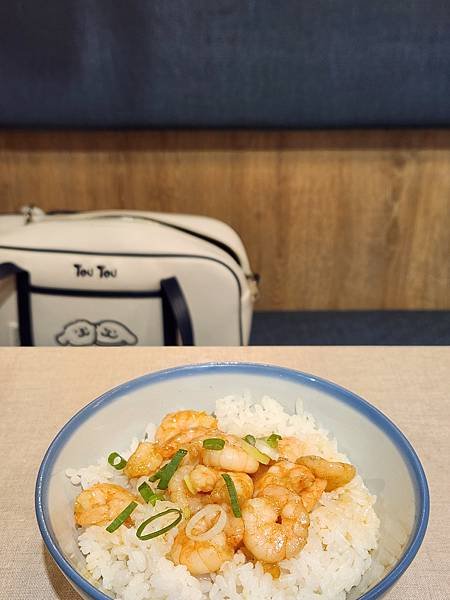 台北市忠青商行 天母大葉高島屋店 (3).jpg