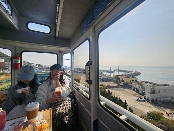 亞亞的釜山天空膠囊列車第二次 (6).jpg
