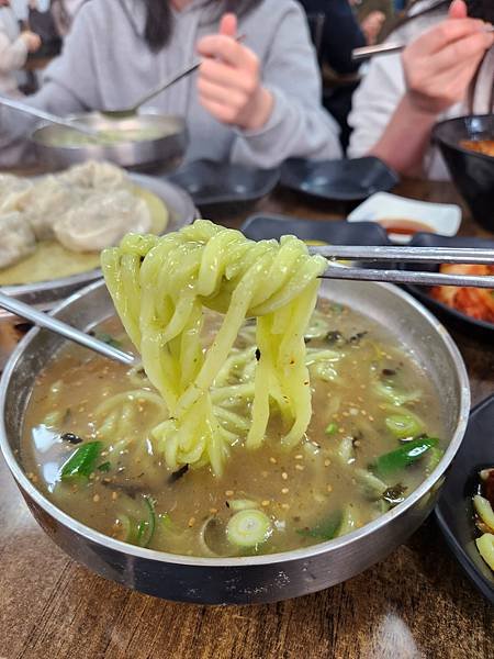 韓國釜山廣域市소문난 손칼국수 (7).jpg