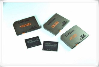 9904-Samsung-20nm-32Gb-MLC-NAND-1