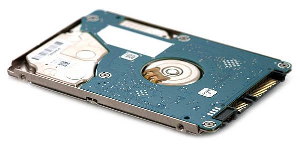 StorageReview-Seagate-Laptop-Ultrathin-HDD-Bottom