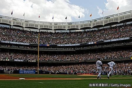 Jeter生涯3000安達成 (11).jpg