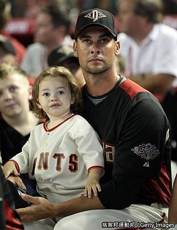 父與子 Ryan Vogelsong.jpg