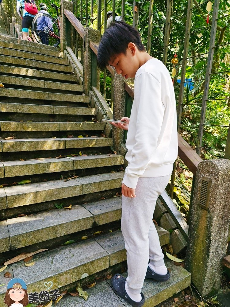 年梯步道9.jpg
