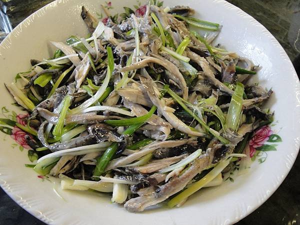 蔥油烏雞絲