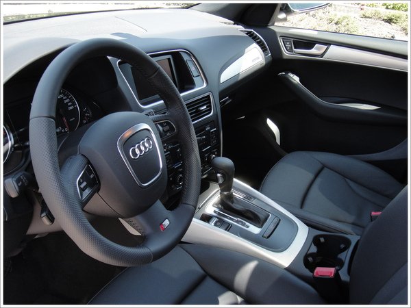 Audi_Q5_29.jpg
