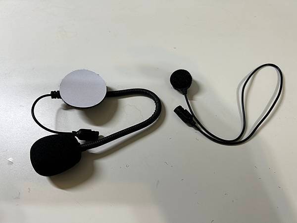[開箱] 機車藍芽耳機 MOTO A2 Plus