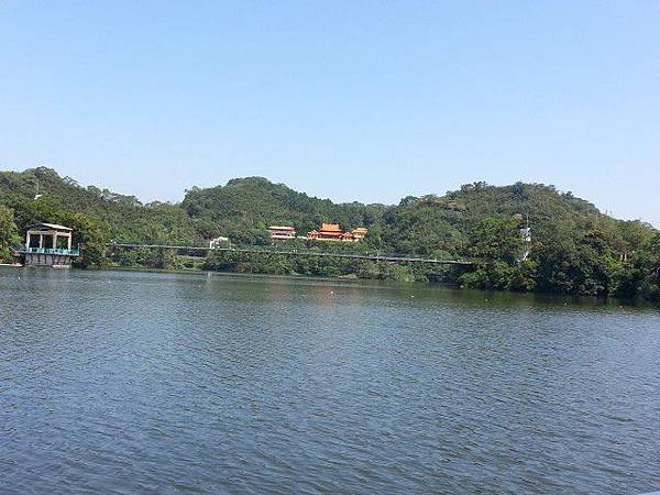 明德水庫搭遊艇~海棠島