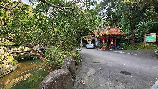 【台北賞櫻景點】東湖樂活公園賞櫻&amp;內溝溪步道粉嫩浪漫櫻花